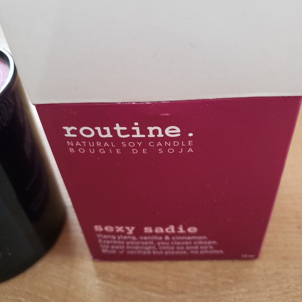 🌷routine Candle - Picture 2 of 2